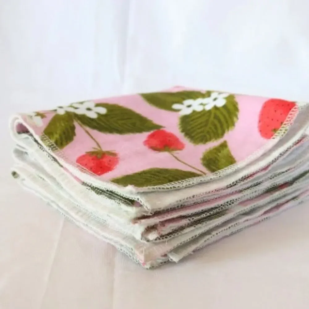 4 flannel gauze Strawberry flower cloth napkins wash baby unpaper towel reusable